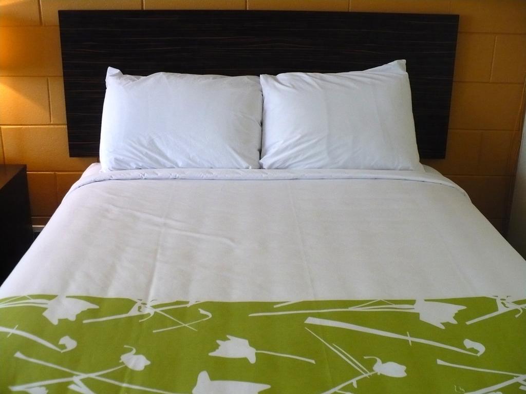 Westgate Inn Portage la Prairie Cameră foto